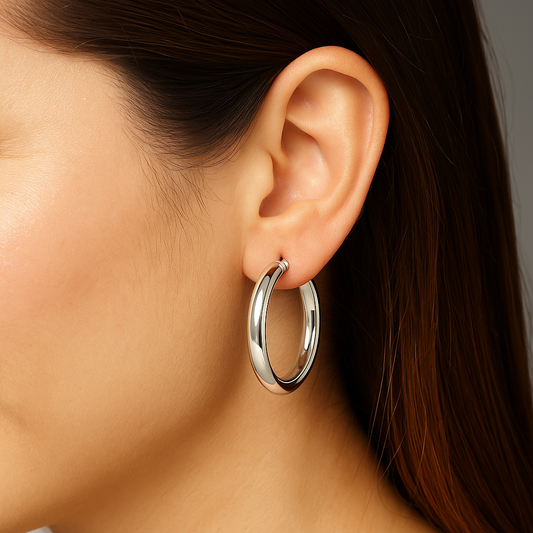 Miyaara Silver Classic Hoop Earrings – Minimal Everyday Elegance