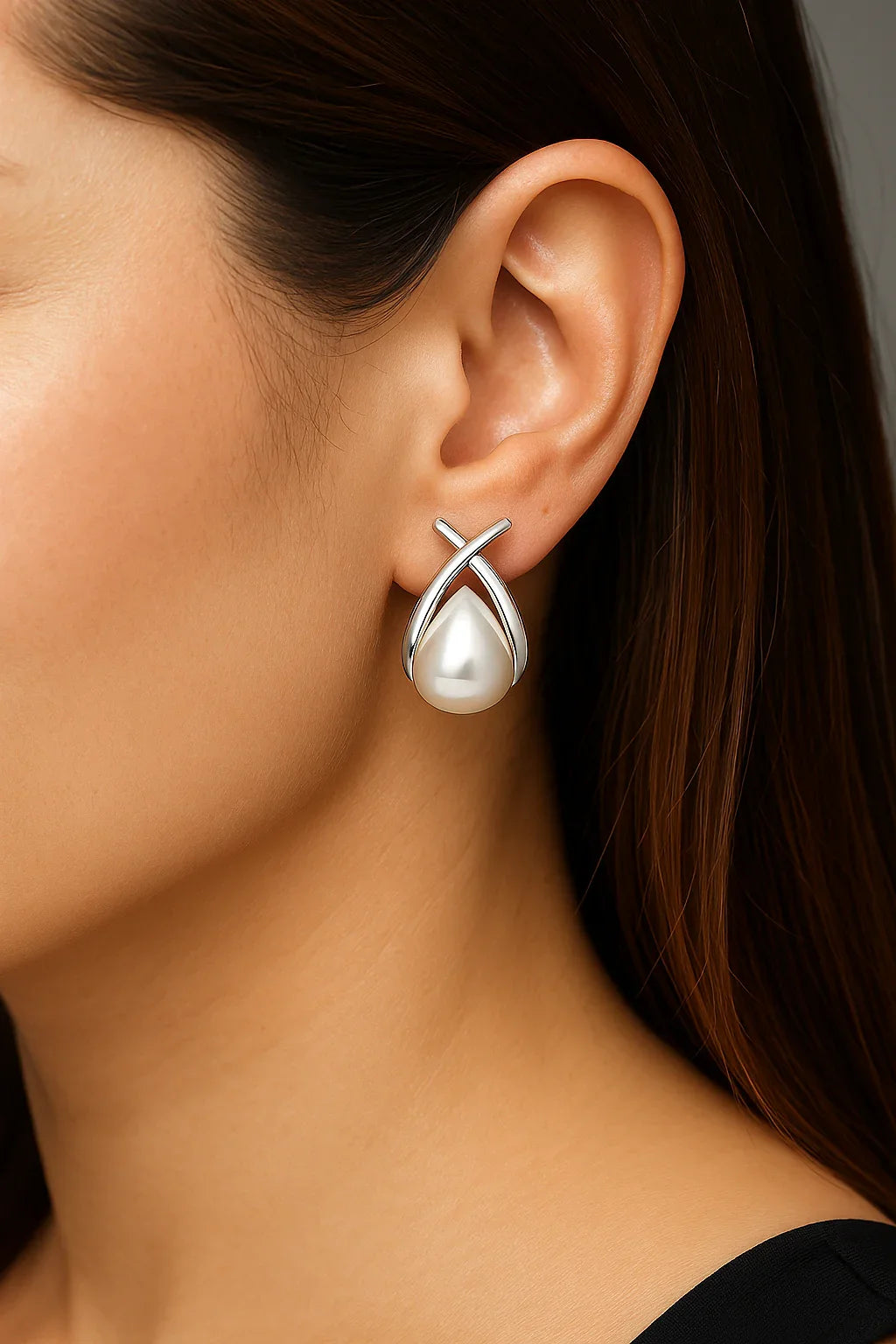 Miyaara Silver Teardrop Pearl Stud Earrings - Miyaara